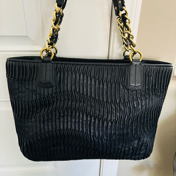 Coach Madison 20522 Pleated Black Leather Tote Bag - Picture 11 of 16